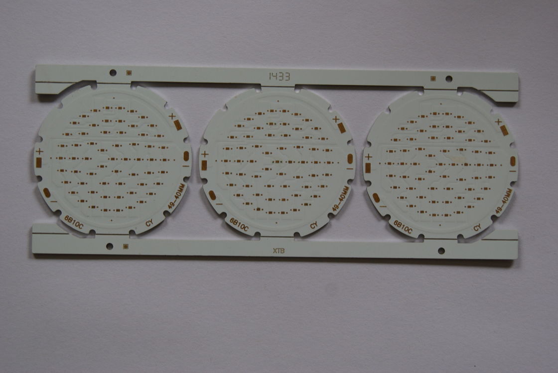 전압 IMS PCB 서비스 3KV 전압을 견딜 수 있습니다.